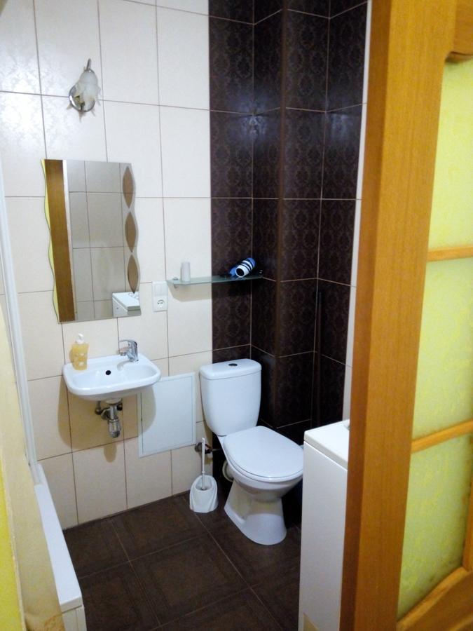 Flat On Sheptytskykh Apartamento Lviv Exterior foto